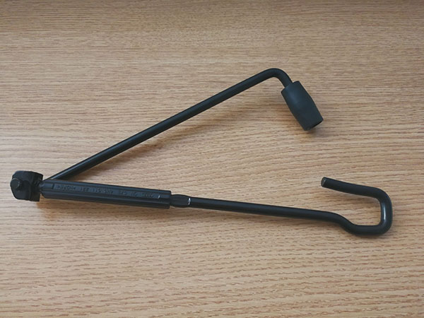 汽車千斤頂手搖桿一次成型，選貝朗線材折彎機